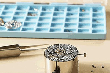 广州劳力士手表洗油多少钱